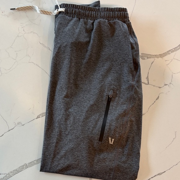 Men's Vuori Charcoal Gray Jogger